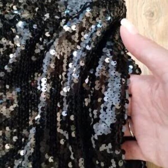 Francesca's Sequins Pants NWOT!!!!!! - Picture 3 of 3